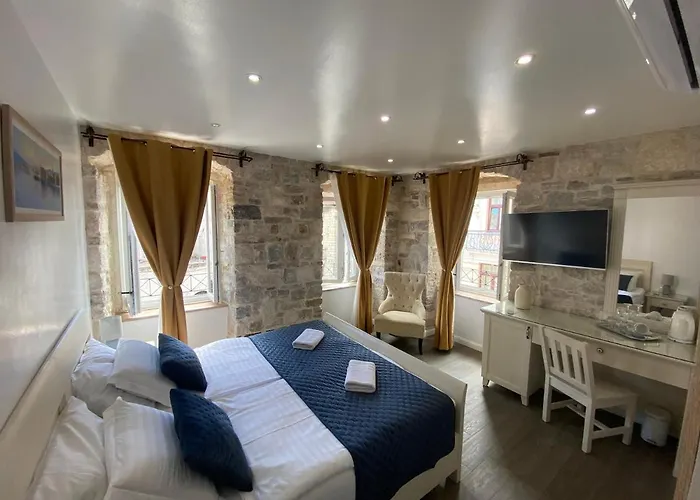 Luxury Lucija And Luka Pensjonat