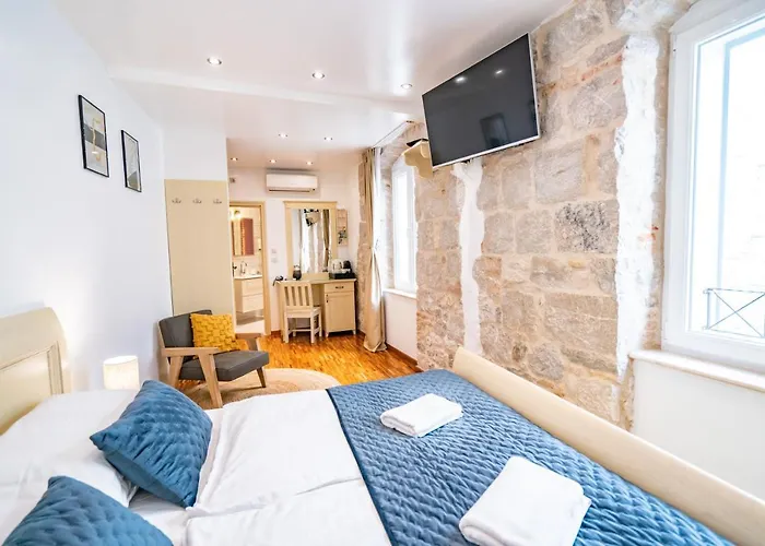 Pensjonat Luxury Lucija And Luka 4*