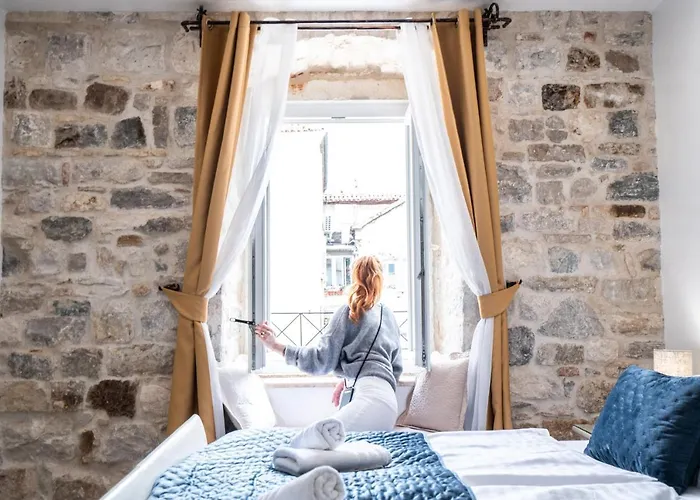 Luxury Lucija And Luka