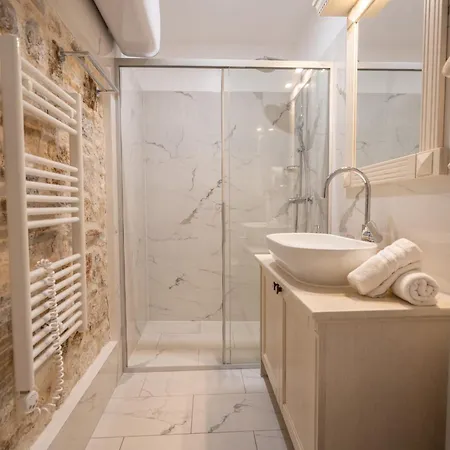 Гостевой дом Luxury Lucija And Luka 4*