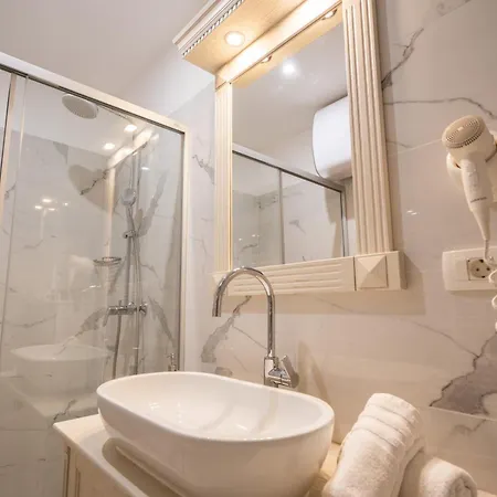 Гостевой дом Luxury Lucija And Luka 4*
