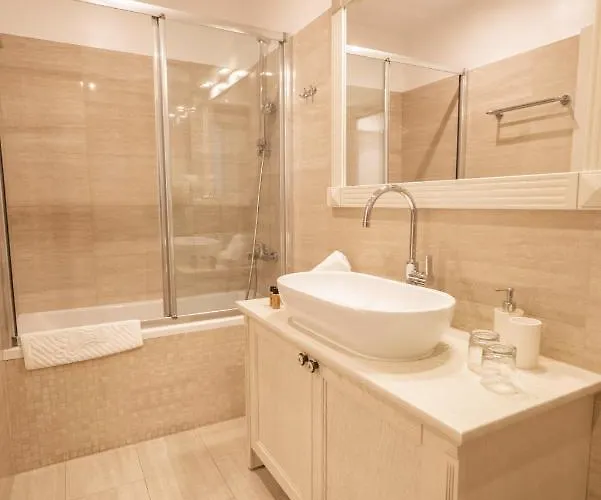 Guest house Luxury Lucija And Luka 4*