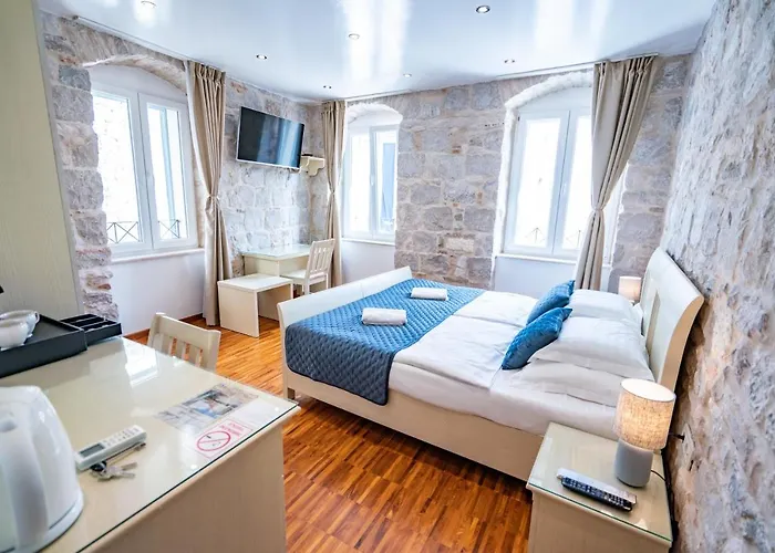Guest house Luxury Lucija And Luka 4*